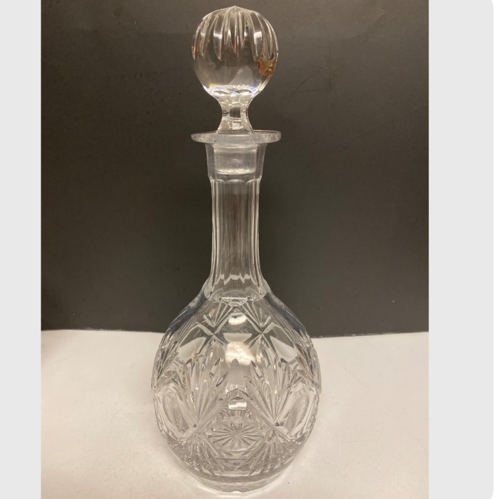 Wedgwood Majesty Crystal Cut Decanter Bottle with Stopper